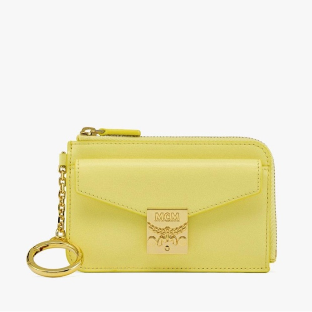 NWT MCM Patricia Zip Card Case Front Pocket Pink Leather